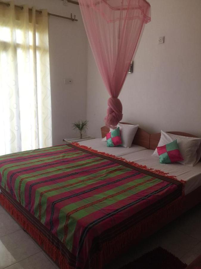 Kandy IVY Banks Holiday Resort Ruang foto